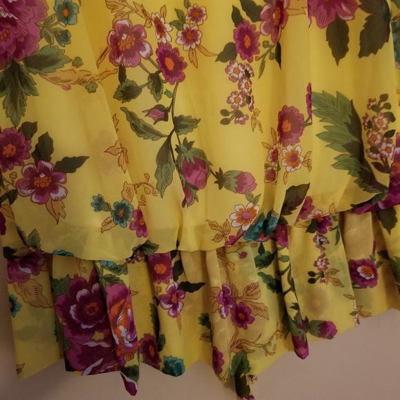 Ruffled Yellow Dress with Pink Flowers - Picture 4 of 4